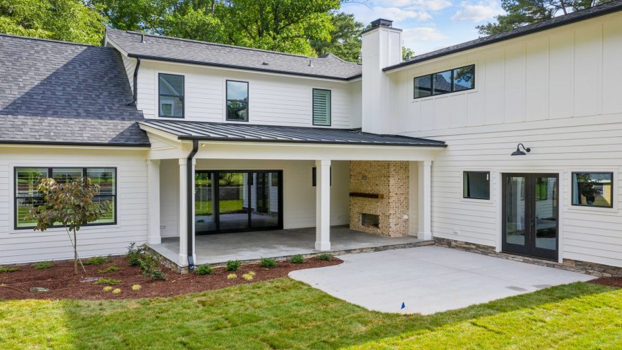 Revolution Homes 862 Wimbleton Drive Backyard